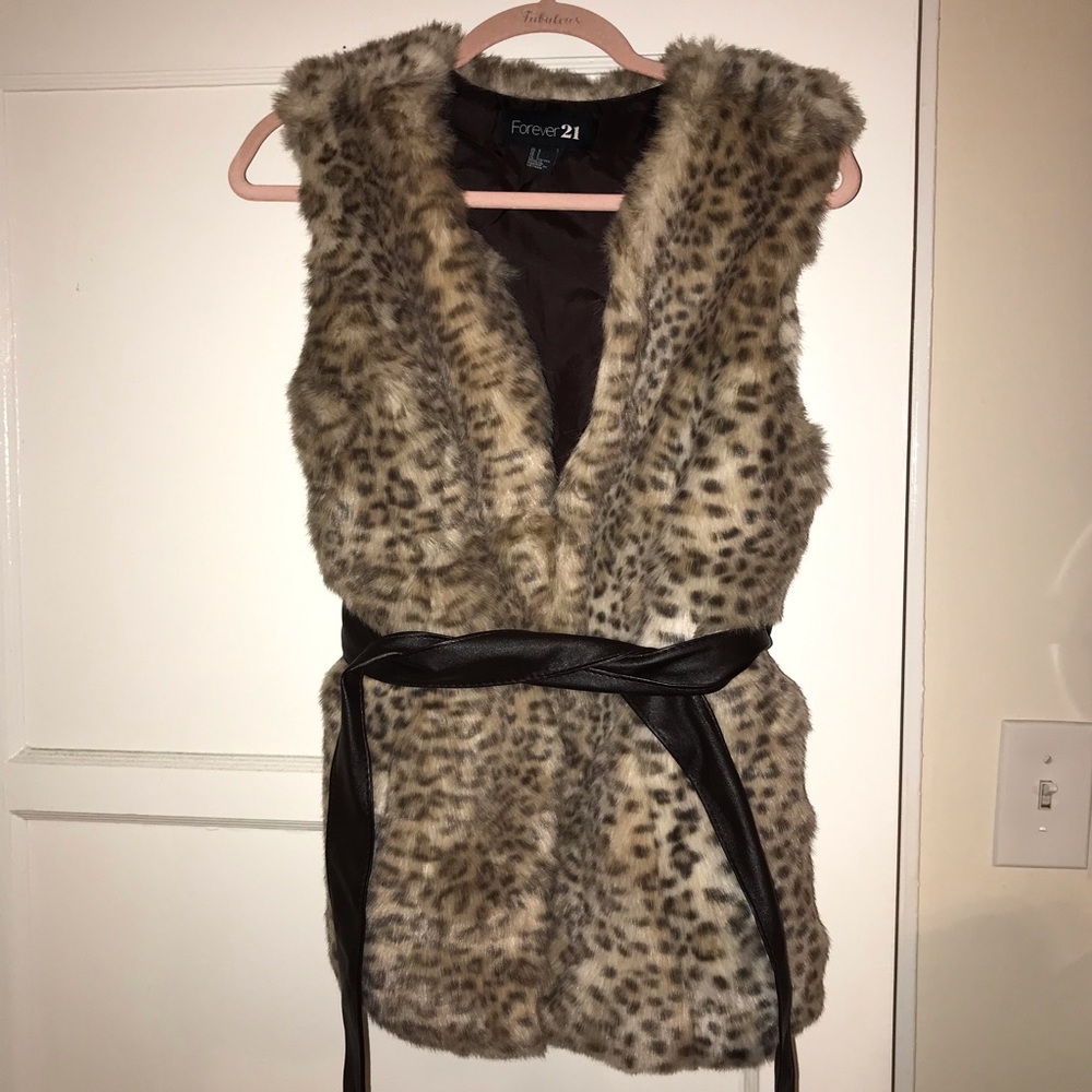 Faux Cheetah Vest (Large)